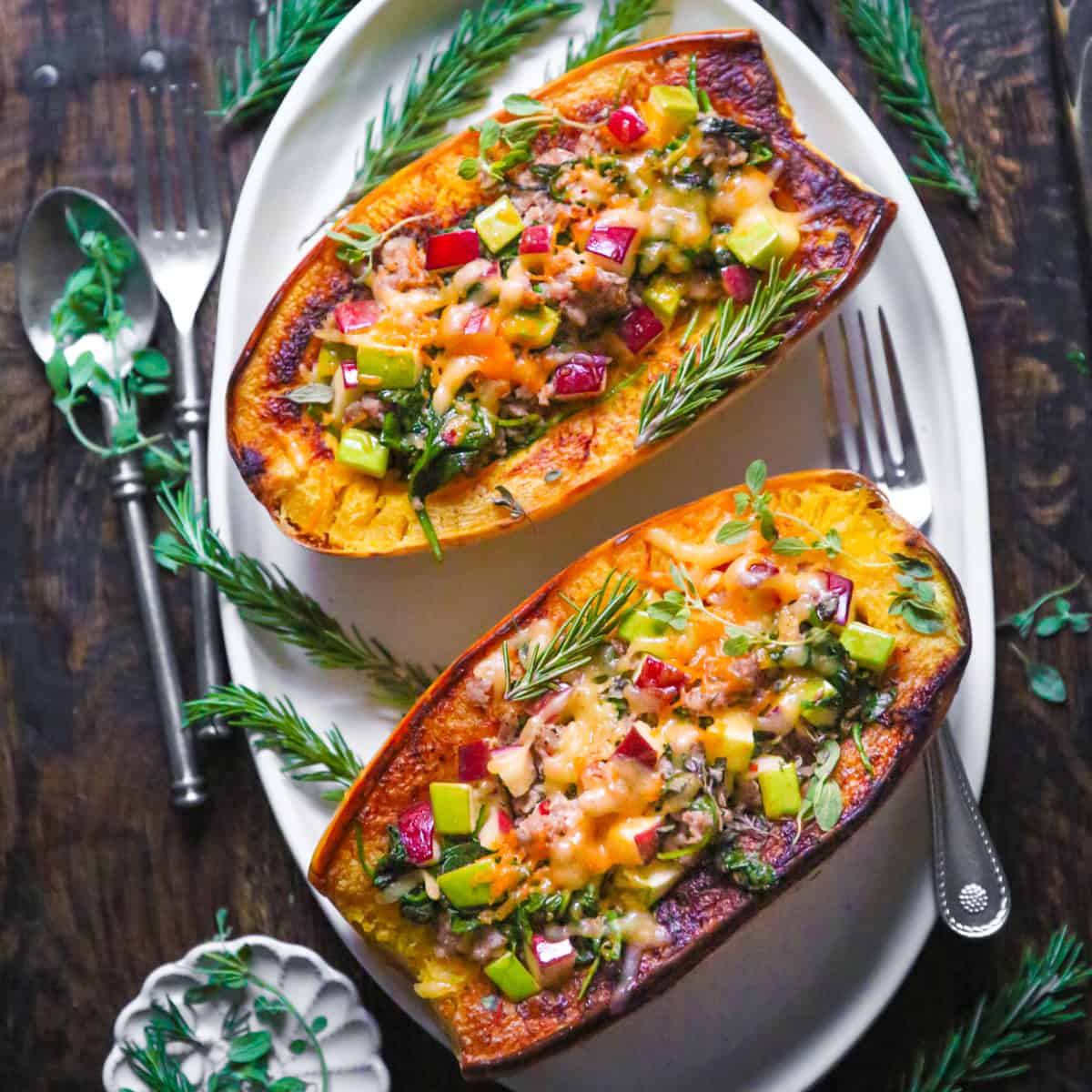 Stuffed Spaghetti Squash: A Flavorful Low-Carb Meal Showstopper
